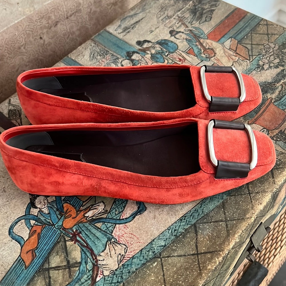 Roger Vivier suede flats with buckle